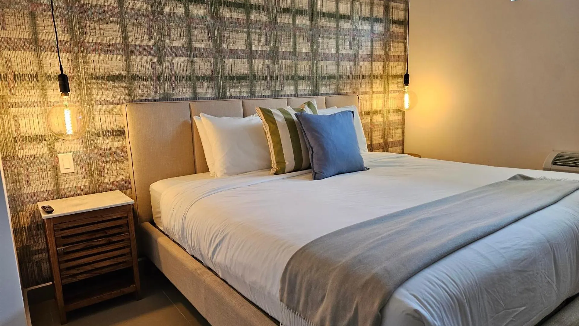 Hotel La Calma Poshtel San Juan Puerto Rico
